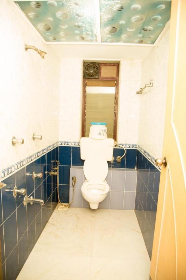 Srujan Sarai Service Apartment Bombay Exterior foto
