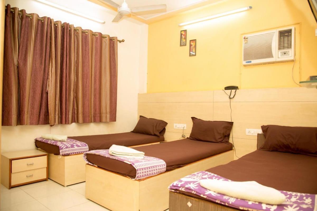 Srujan Sarai Service Apartment Bombay Exterior foto