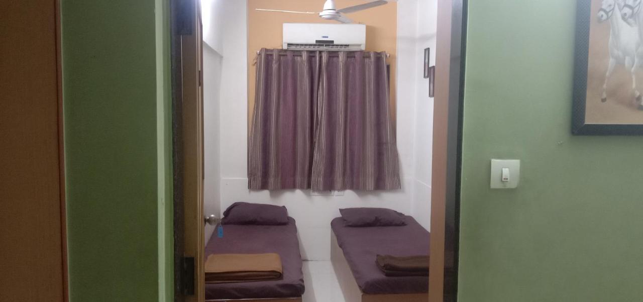 Srujan Sarai Service Apartment Bombay Exterior foto